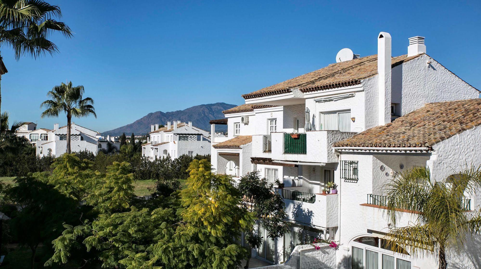 Ona Club Bena Vista Apartment Estepona Exterior photo